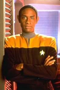 s_tuvok.jpg (5013 Byte)